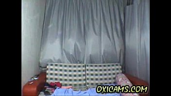 Cute Chinese Teen Dancing Nude On Webcam (new 1)